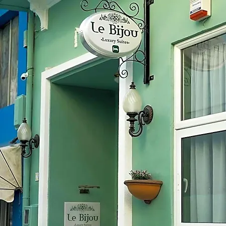 Le Bijou Luxury & Hotel