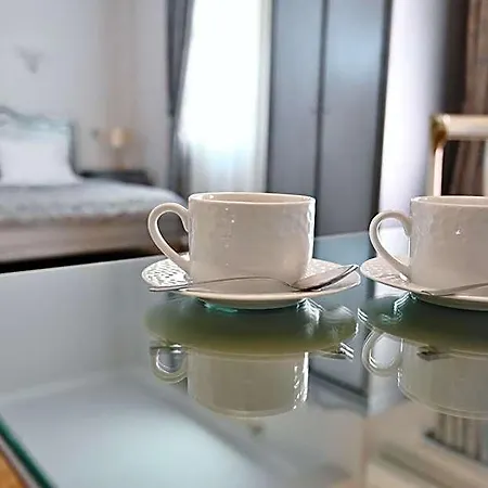 Le Bijou Luxury & Hotel